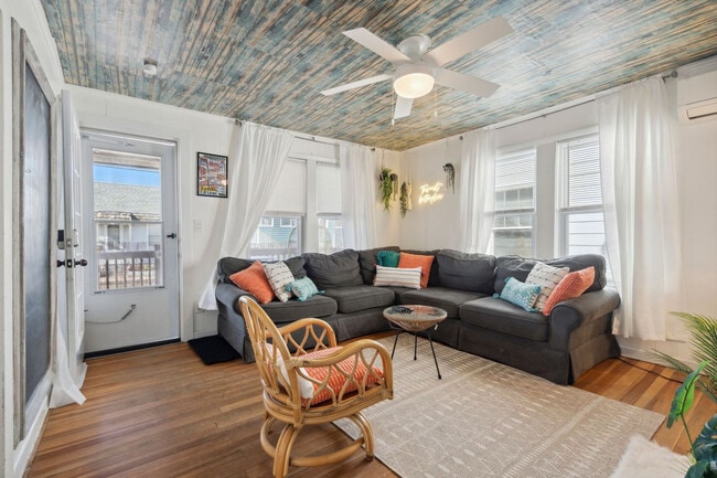 Building Photo - 20 Highland Ave