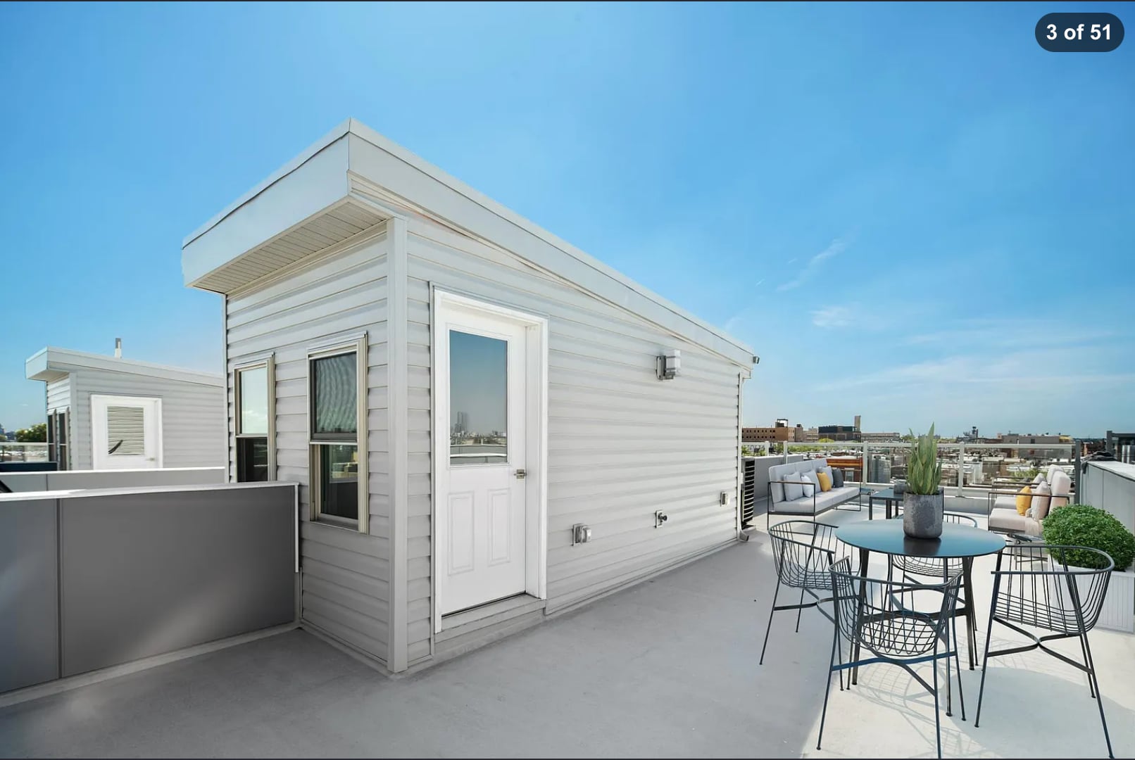 Full length Roofdeck - 2015 S Hutchinson St