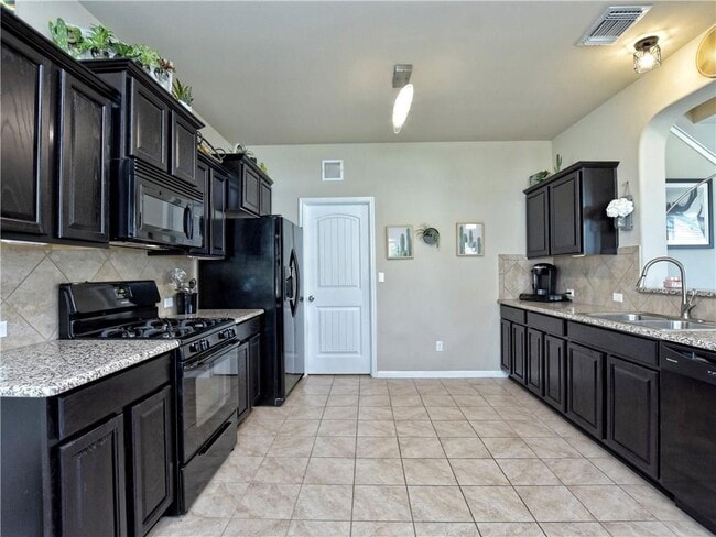 Building Photo - 1452 Hamiltons Wy