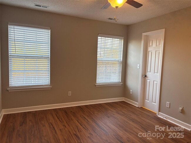 Building Photo - 14104 Bernardy Ln