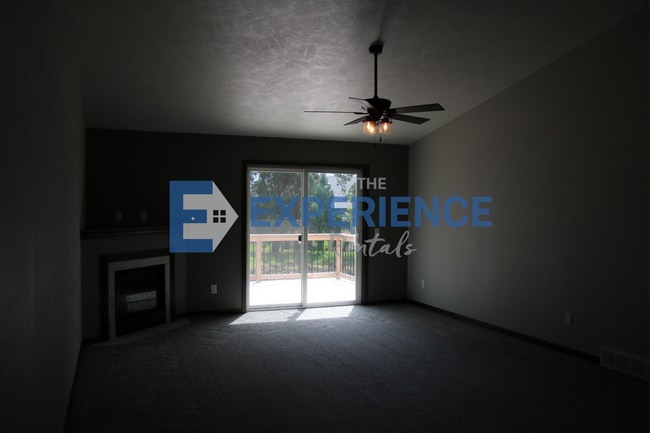 Building Photo - 3606 S Outfield Cir