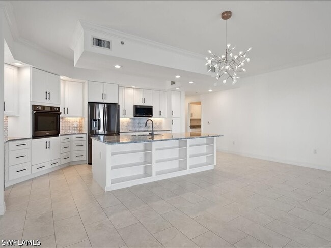 Building Photo - 14380 Riva Del Lago Dr