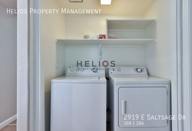 Building Photo - 2919 E Saltsage Dr