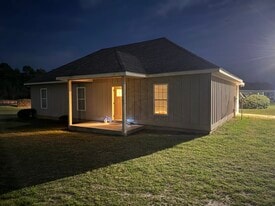 Building Photo - 763 Old Toomsboro Rd