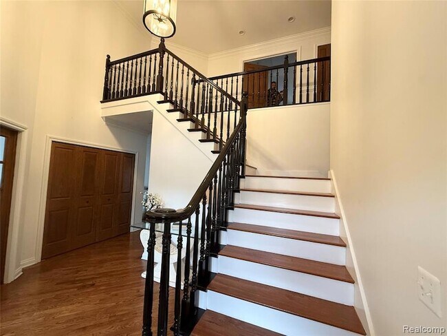 Building Photo - 23170 Inverness Ct