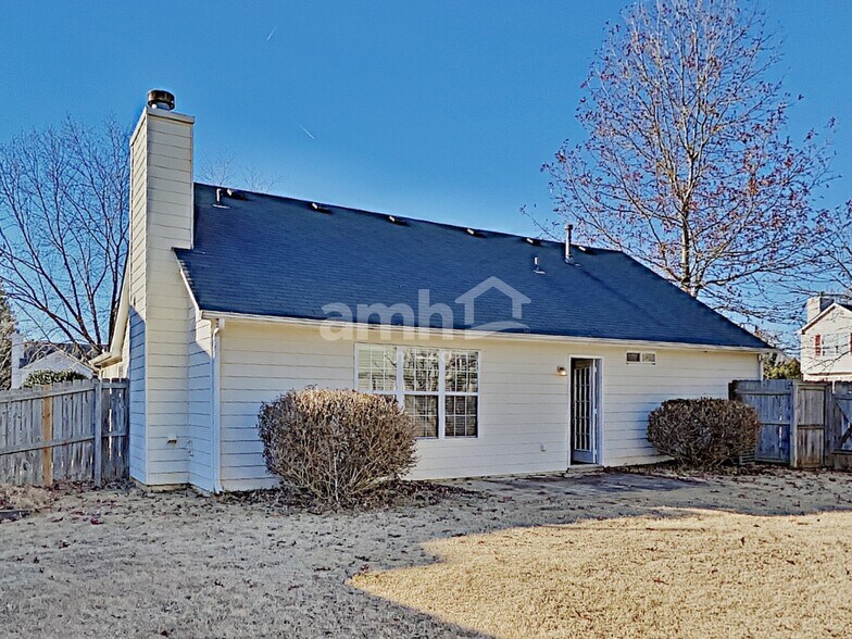 Building Photo - 4607 Noah Overlook E