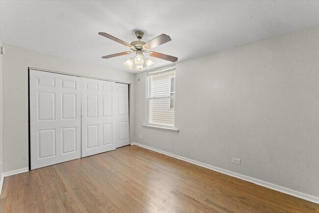 Building Photo - 2 bedroom in Chicago IL 60630