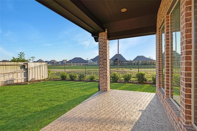 Building Photo - 15906 Golden Trails Ct