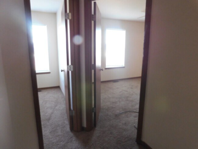 Building Photo - 5801 Canaveral Dr