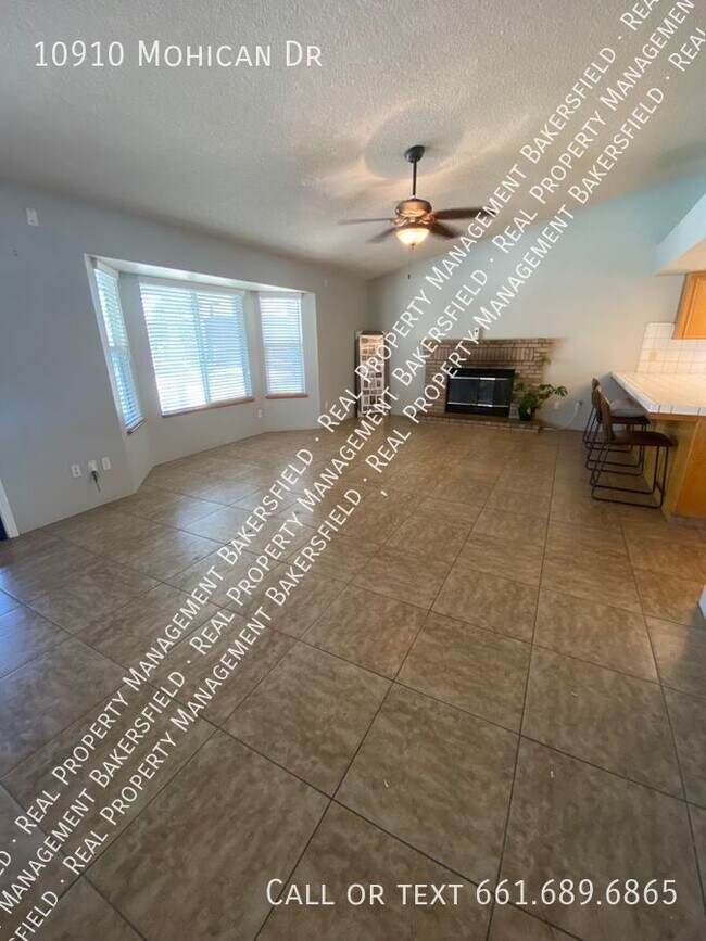 Building Photo - 10910 Mohican Dr - Zero Deposit, Ask us How!