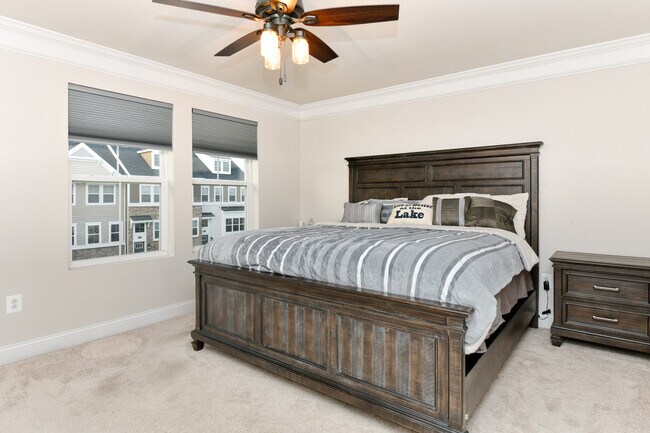 Master Bedroom - 36015 Auburn Way