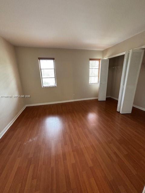 Building Photo - 9050 Jacaranda Ln