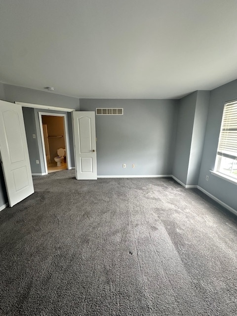 Building Photo - 306 Macleren Dr