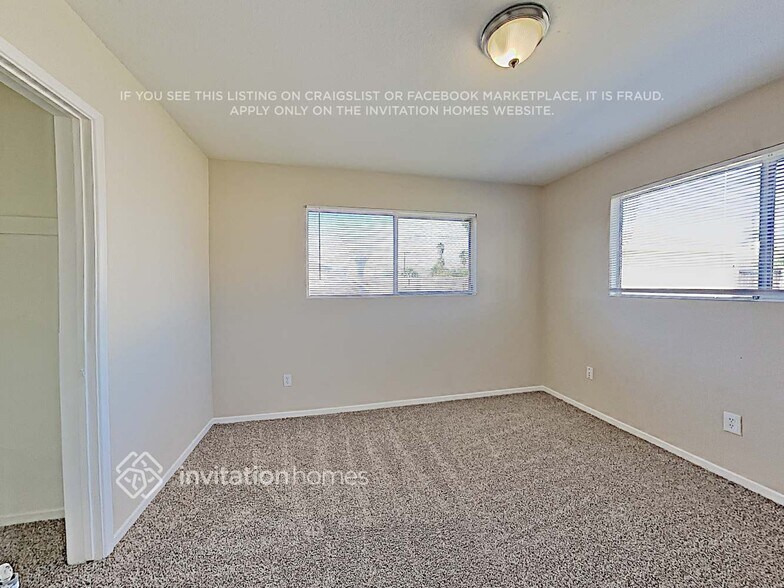 Building Photo - 27198 Norwood St