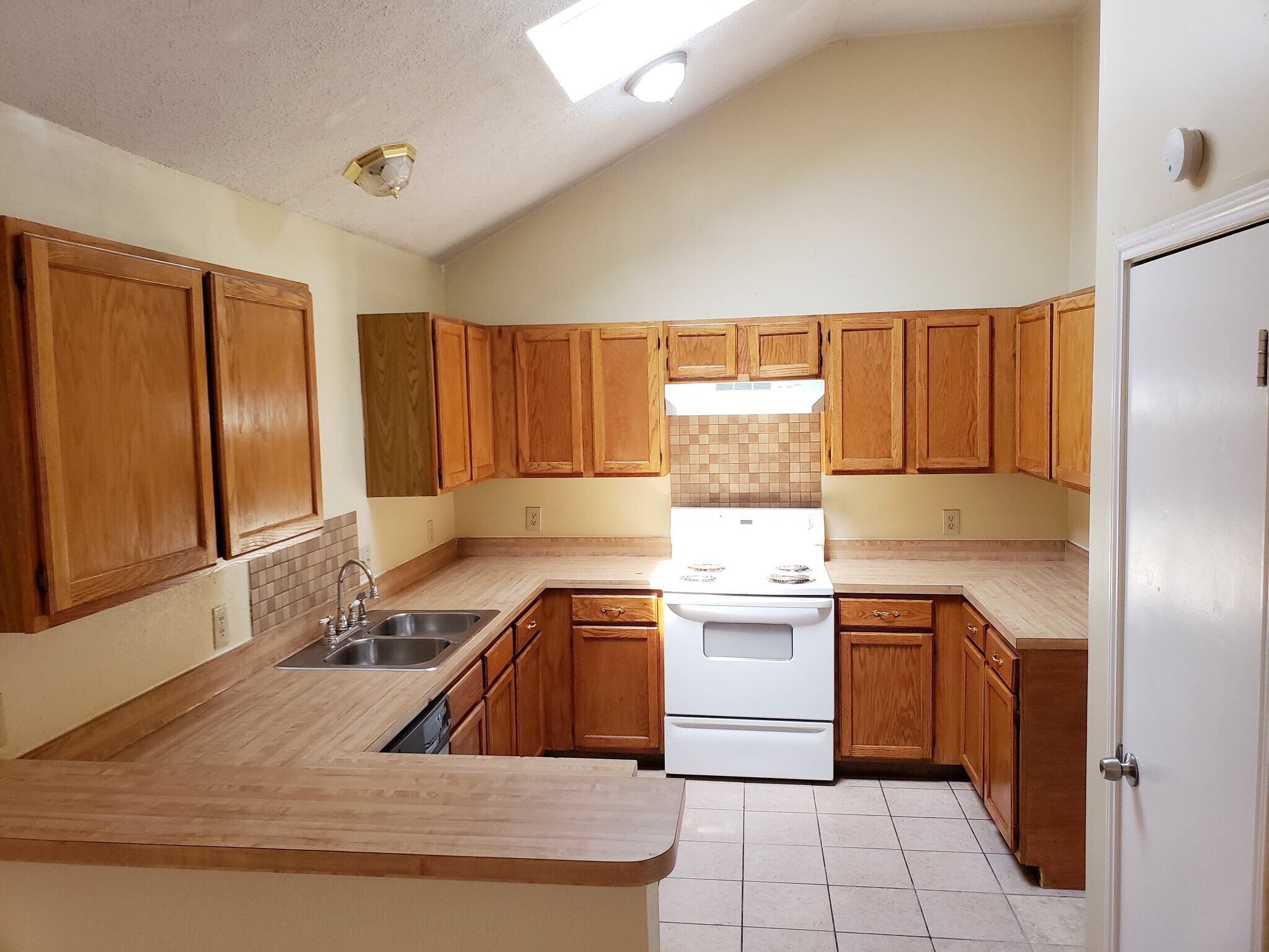 Building Photo - 4433 Flamingo Ct