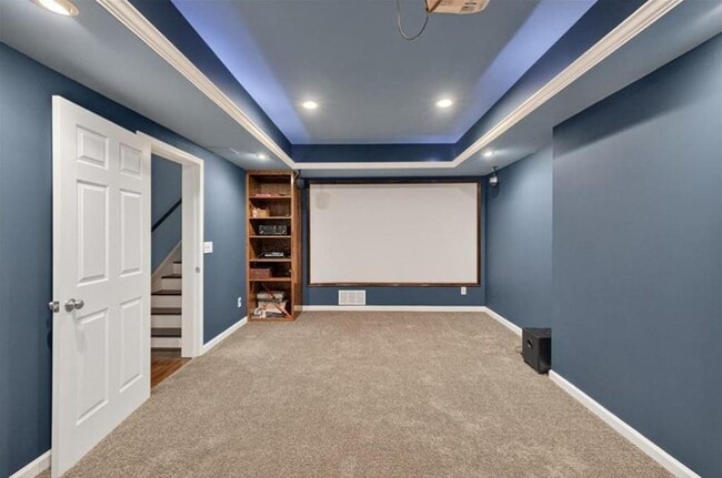 Building Photo - 740 Mayfair Ct