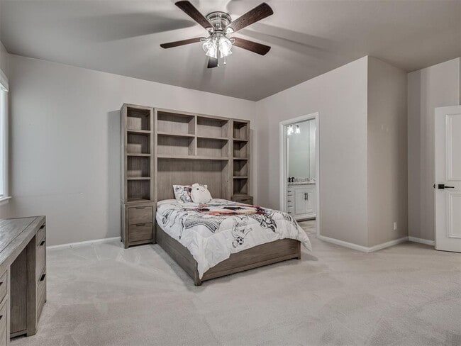 Building Photo - 18601 Wolf Creek Dr