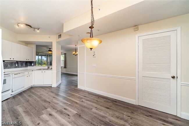 Building Photo - 2408 Millcreek Ln