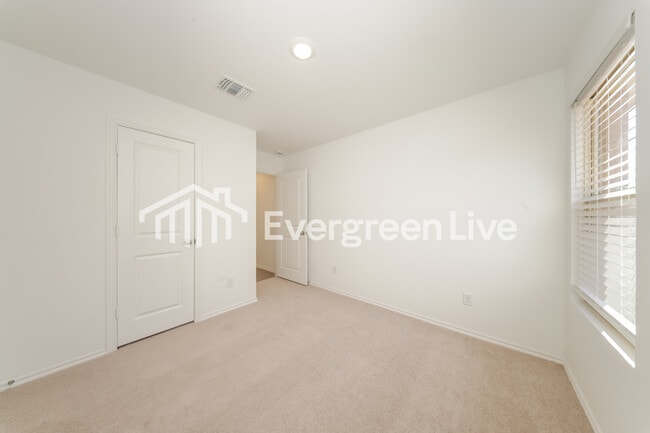 Building Photo - 11717 SW 36th St