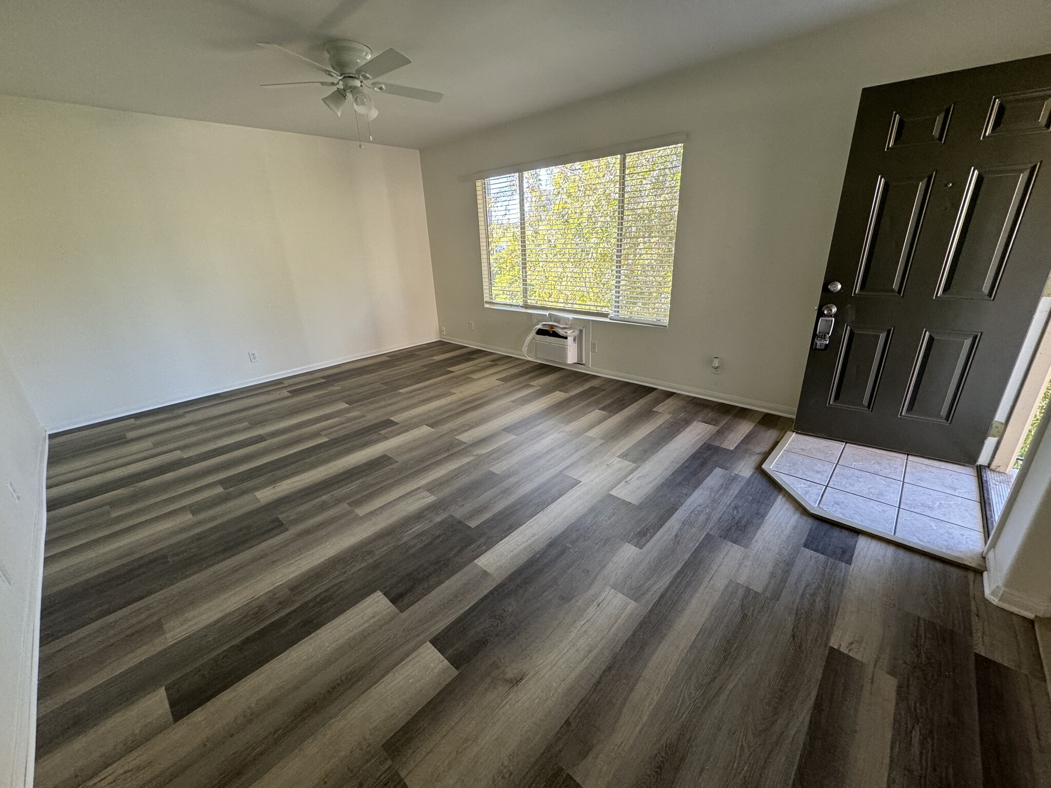 Building Photo - 626 Ammunition Rd