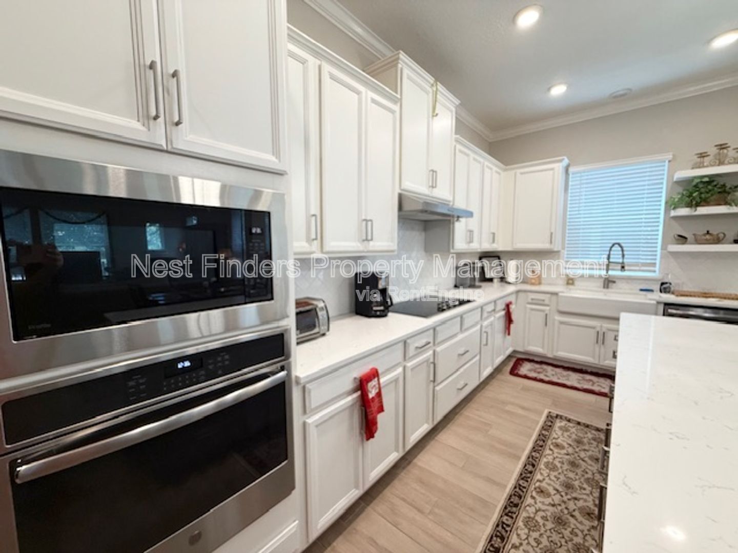 Building Photo - 7430 Beach Walk Place