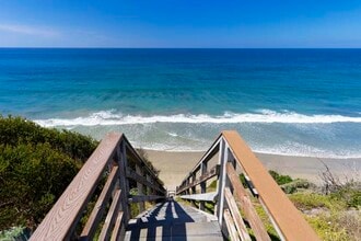 Building Photo - 1472 Neptune Ave