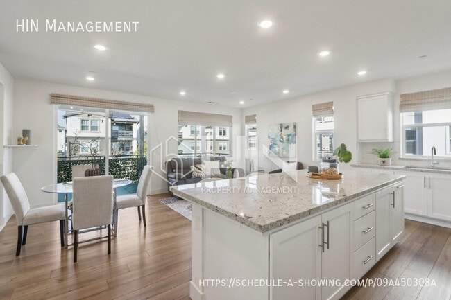 Building Photo - 9704 Seawind Wy