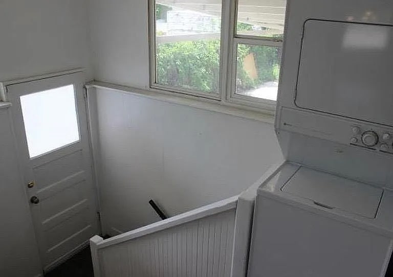 Building Photo - 144 S 500 W