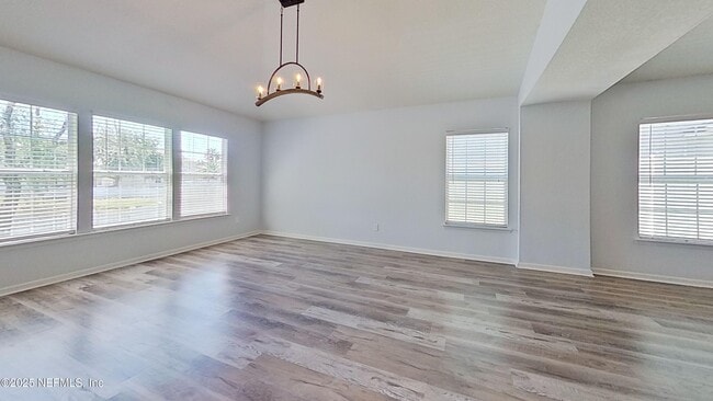 Building Photo - 12275 Deersong Dr