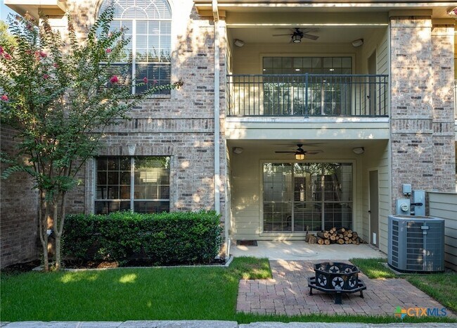 Building Photo - 3107 Sweetwater Cove