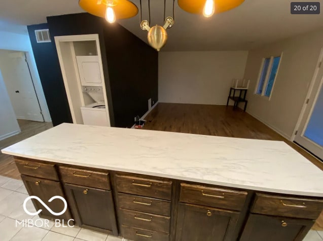 Building Photo - 1117 Canterbury Ct