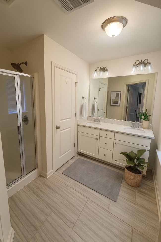 Building Photo - 2680 Stonekey Bend