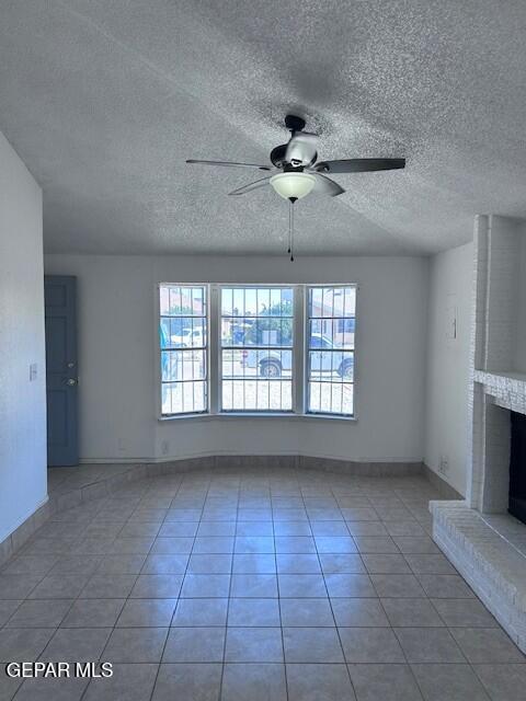 Building Photo - 10213 Silver Strand Pl