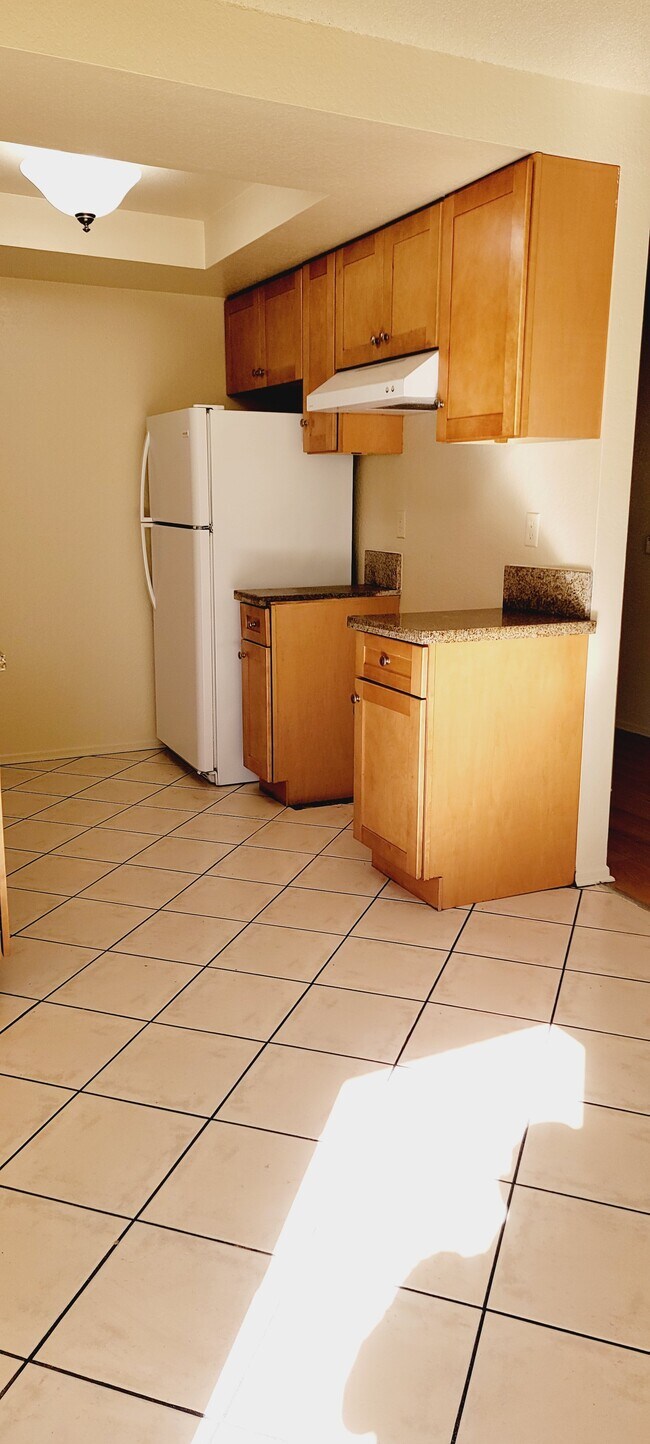 Kitchen - 1445 W 227th St