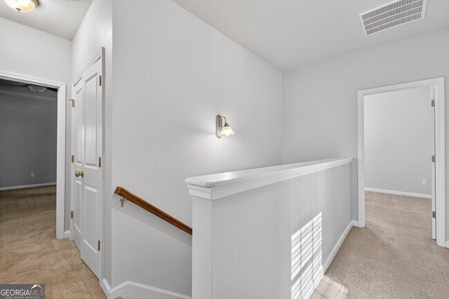 Building Photo - 118 Hardy Water Dr SE