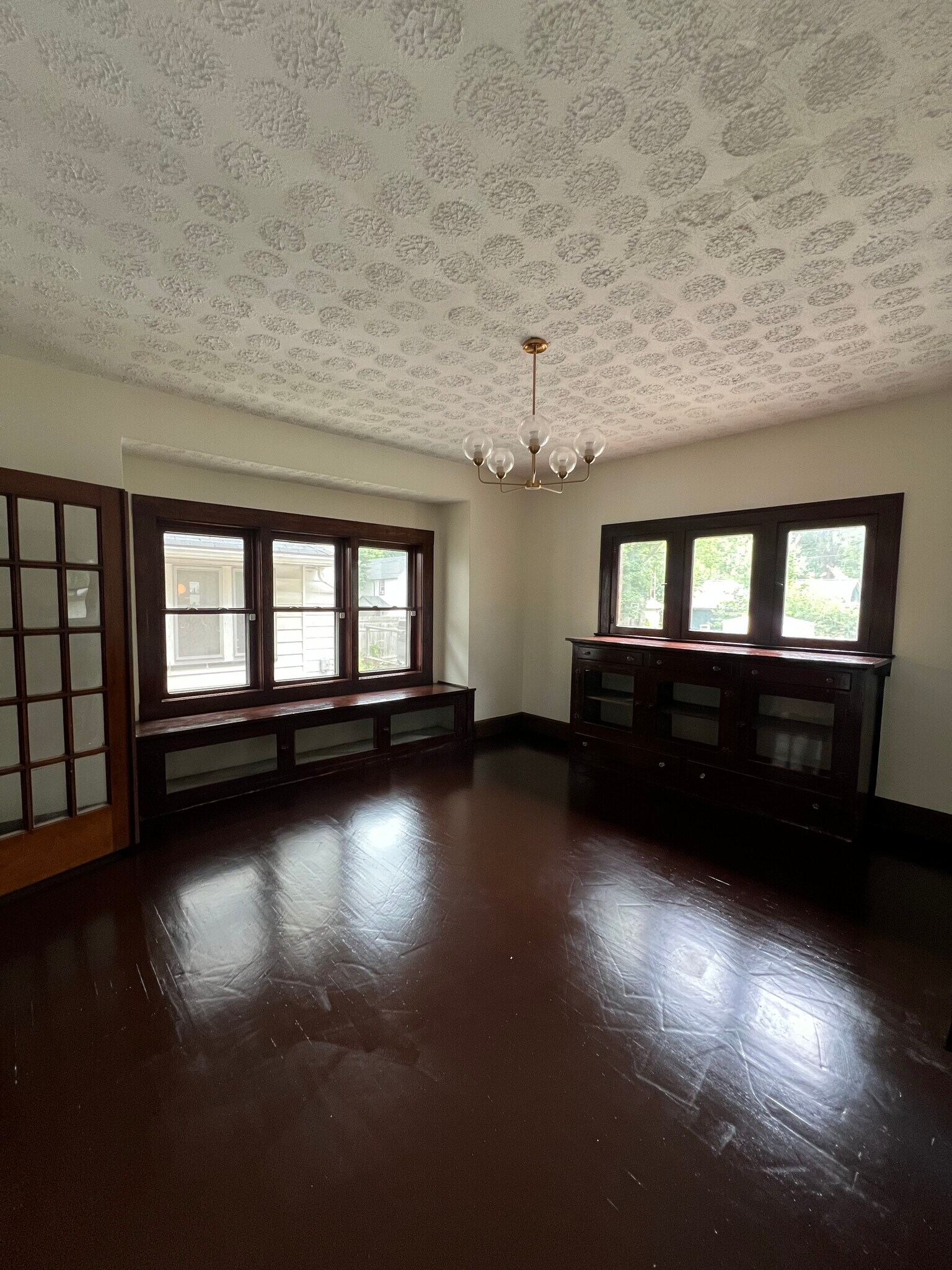 Dining Room - 1235 Tecumseh St