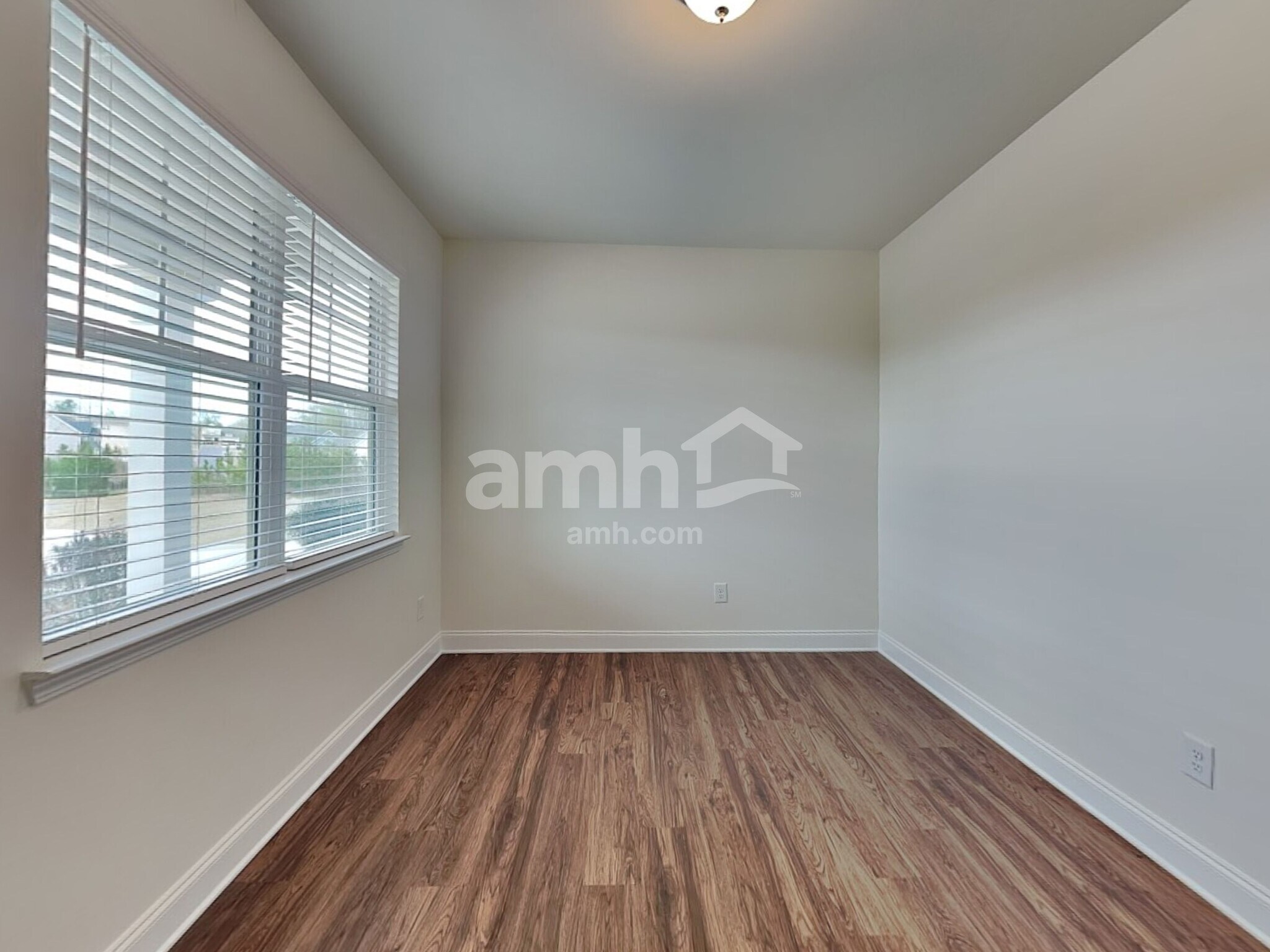 Building Photo - 5020 Franks Creek Way