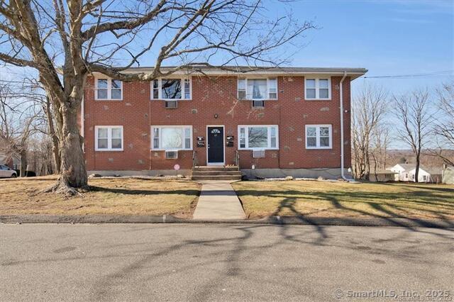 Primary Photo - 63 Maynard St