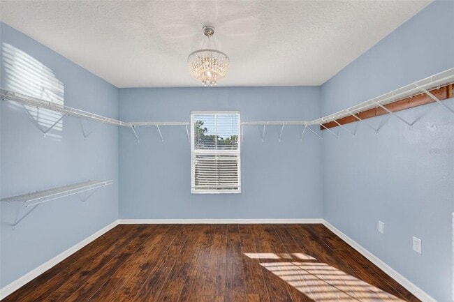 Building Photo - 413 Country Cottage Ln