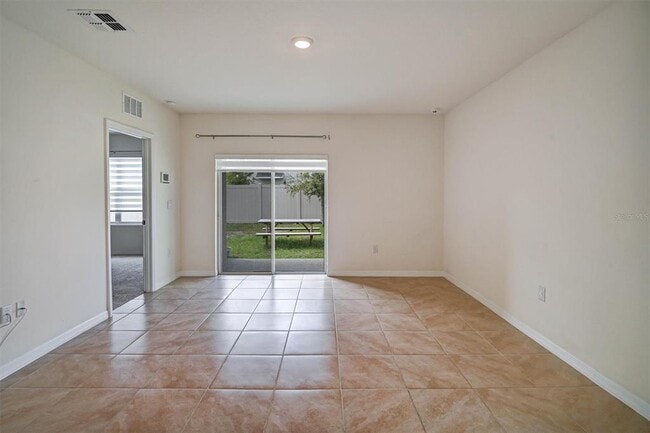 Building Photo - 2321 Tay Wes Dr