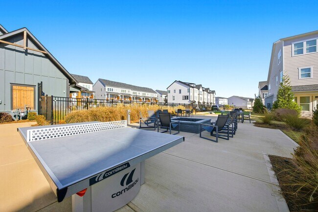 Building Photo - Walkable Lifetsyle in Westshore!
