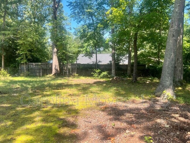 Building Photo - 211 N Pliney Cir