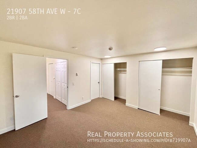 Building Photo - 21907 58th Ave W