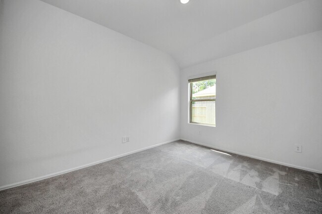 Building Photo - 1351 Antigua Dr
