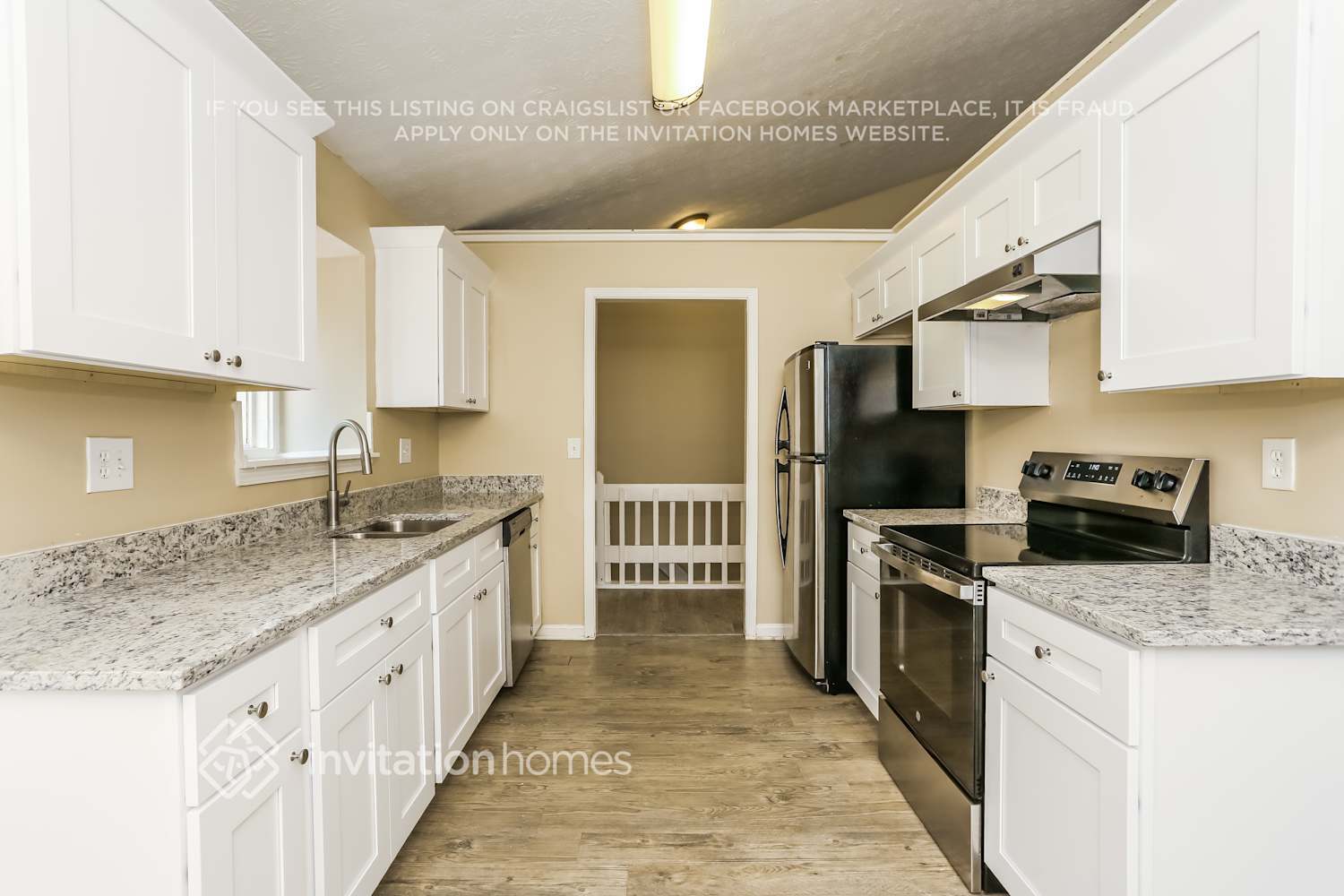 Building Photo - 261 Rustic Ridge Dr NE