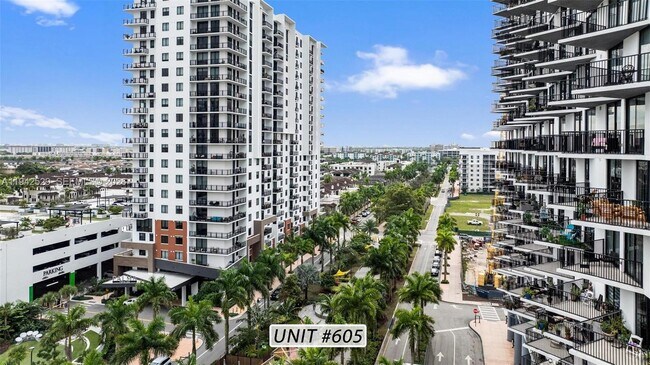 Building Photo - 5252 NW 85th Ave