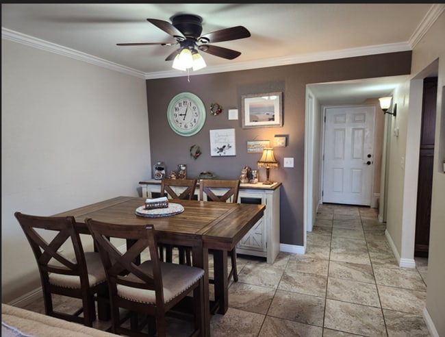 Building Photo - Furnished - 2 bed / 1.5 Bath Available for...