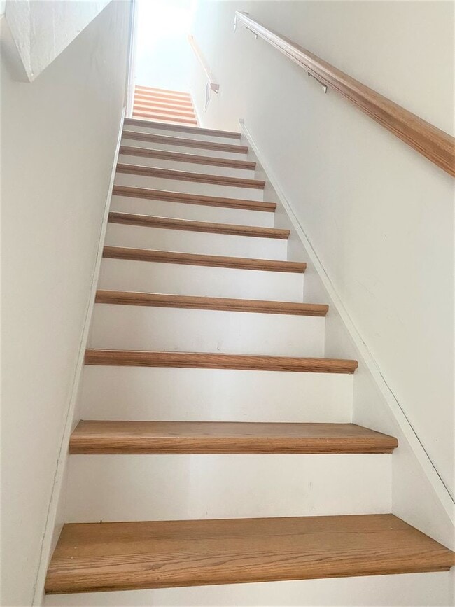 Building Photo - House for Rent in Fishtown