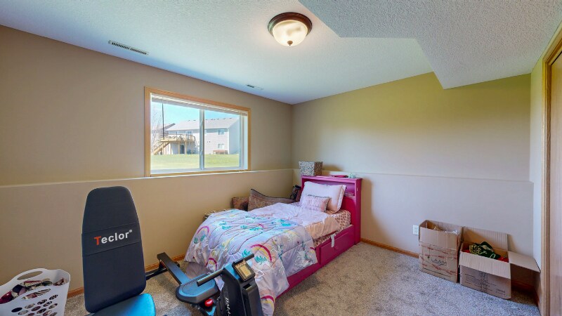 Building Photo - 5369 Ridgeview Dr NW