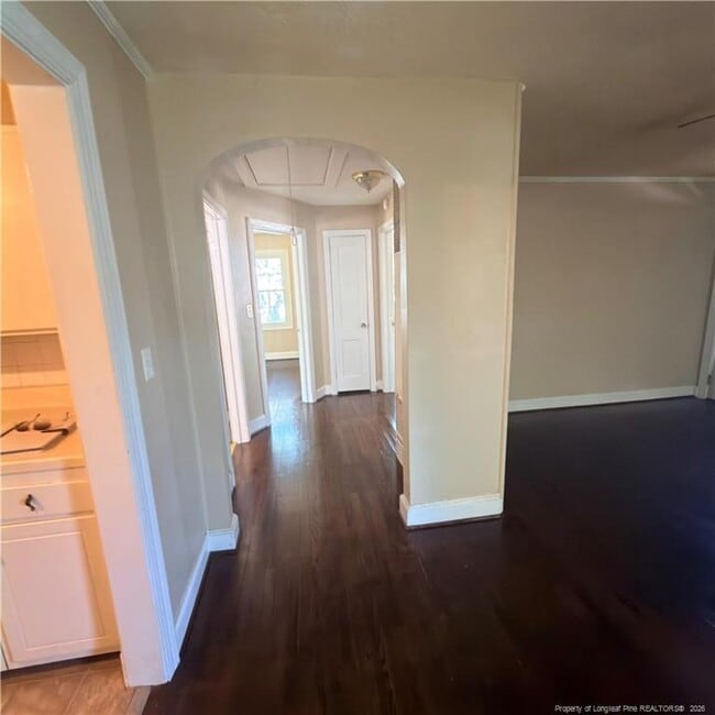 Building Photo - 207 Willborough Ave